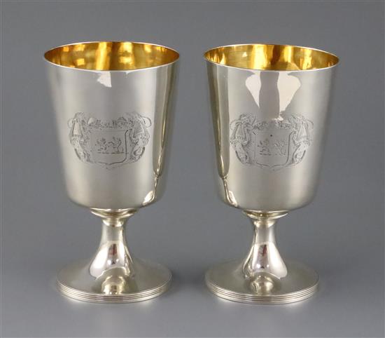 A pair of George III silver pedestal goblets, by Soloman Hougham?, 15.5 oz.